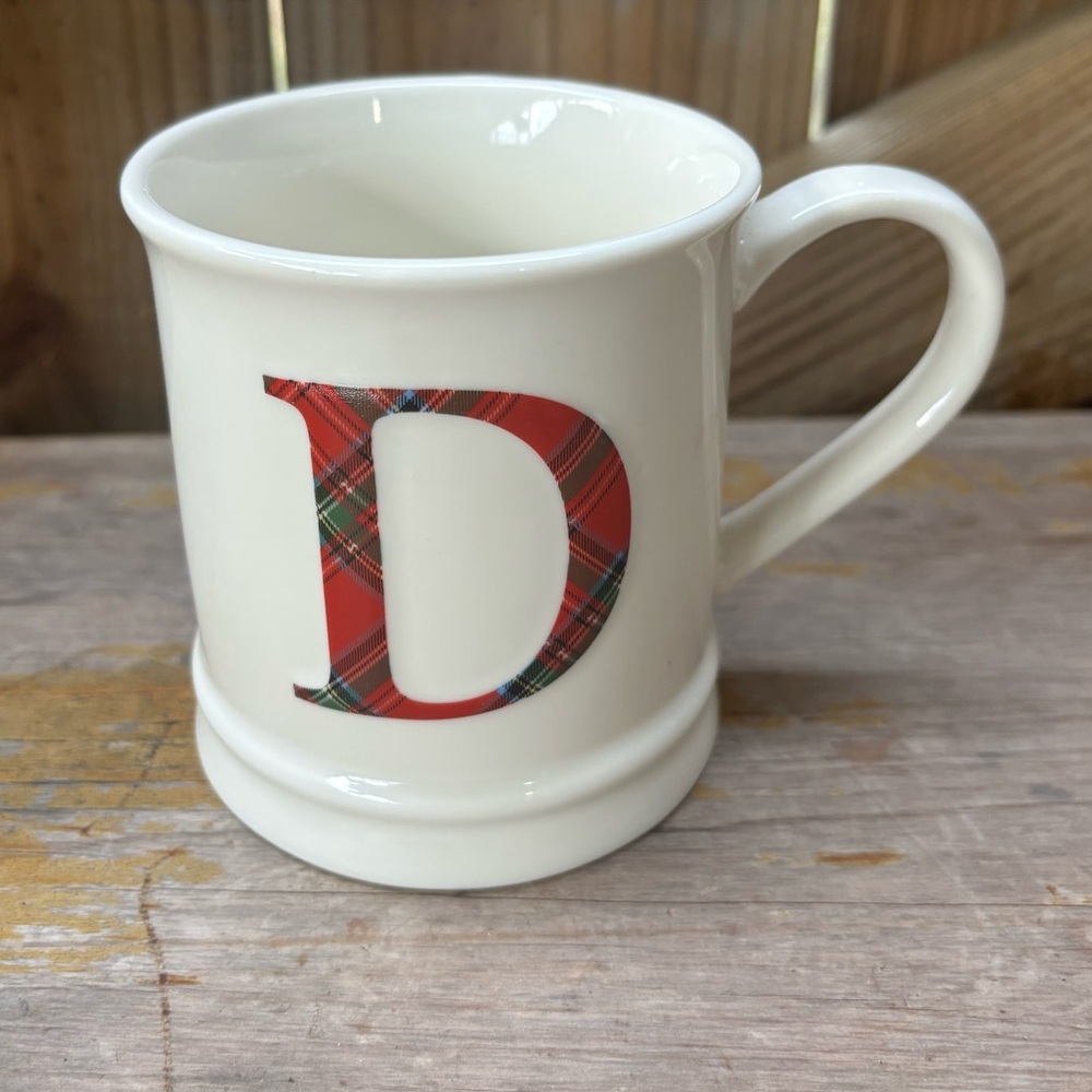 Mud Pie Alphabet Monogram Raised Plaid Initial D Porcelain Coffee Mug Size 14oz